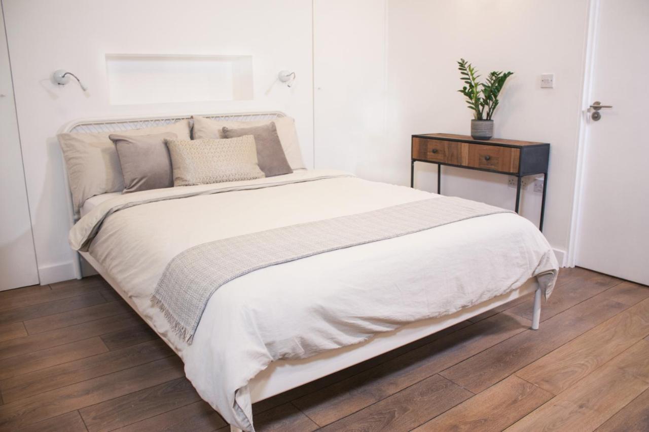 Spacious Industrial Style Apartment Londra Dış mekan fotoğraf